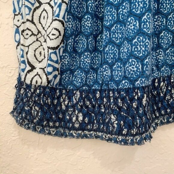 Lucky Brand Top Womens Plus 1X Blue Embroidered V-Neck 3/4 Sleeve Artsy Boho - Picture 7 of 9
